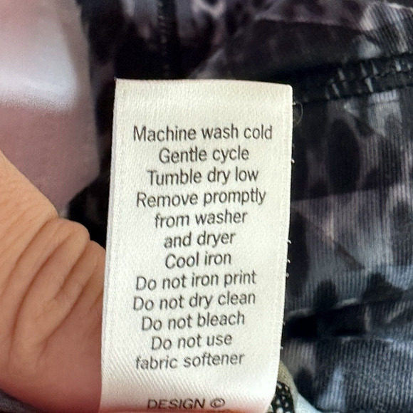 Athleta Leggings Womens Small Black Snakeprint Mid Rise Workout Gym - Picture 8 of 12